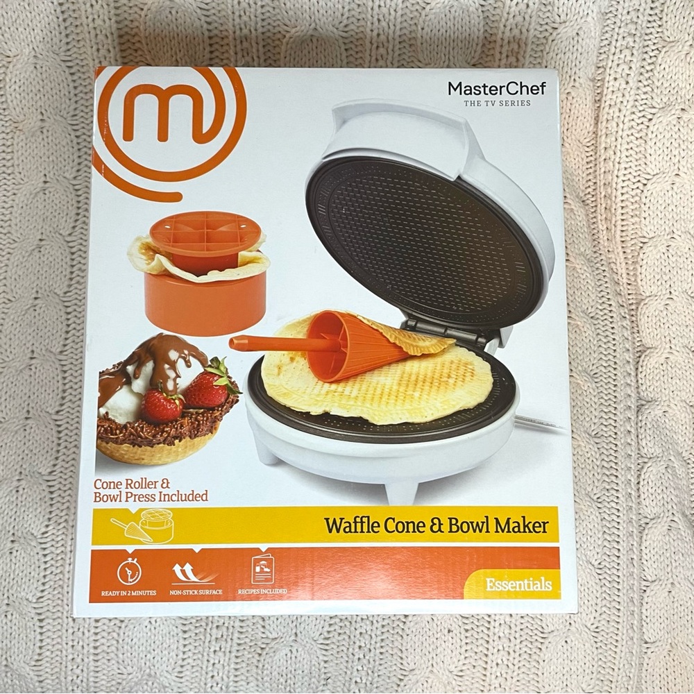 MasterChef Waffle Cone and Bowl Maker- Includes Shaper Roller and Bowl P… - Picture 2 of 4